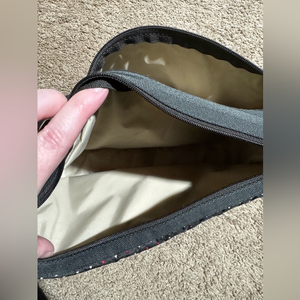 Lesportsac Black Shoulder Bag - Picture 5 of 8